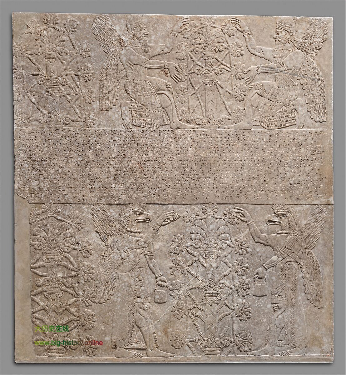 浮雕记述了亚述那西尔帕二世在帝国东西部的伟大战役以及他的建设功绩