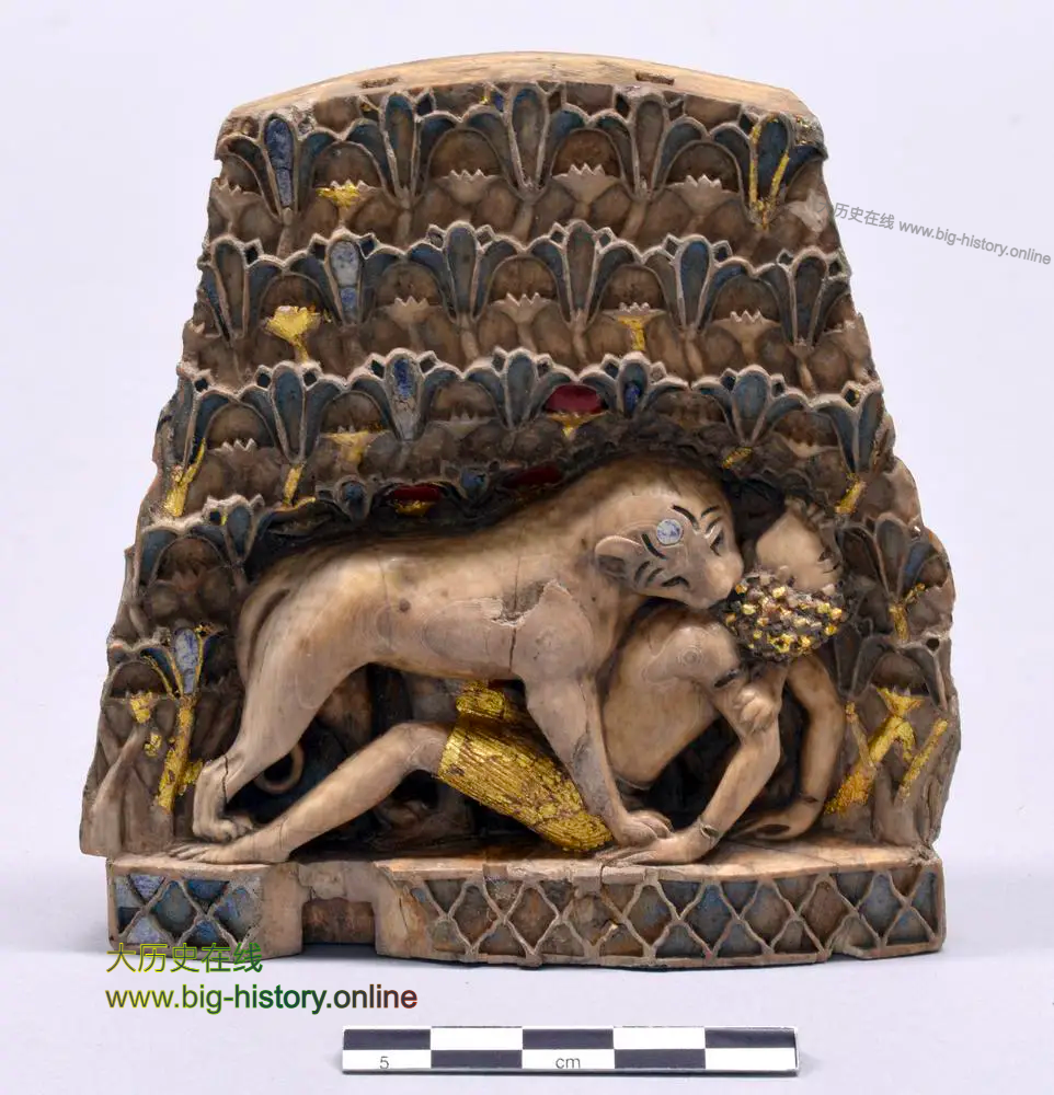 《被母狮撕咬的少年》是著名的腓尼基手工艺品